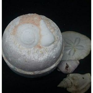 Set of 2 Ocean Salt Bath Bombs